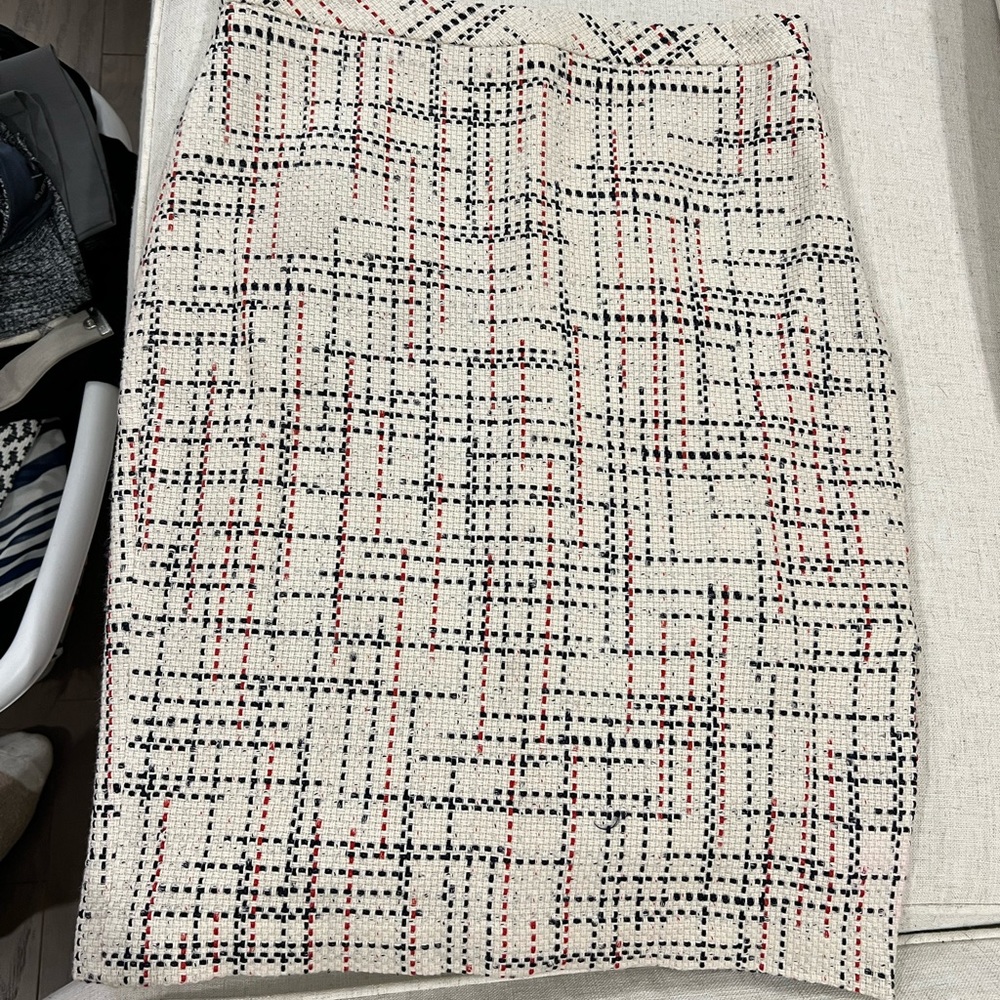 Pencil skirt
